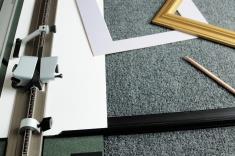 Different Matting tools image that links to Matting Resource Page