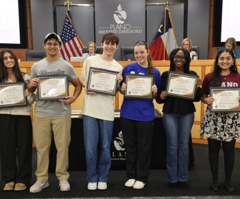  2023-2024 Superintendent's Student Advisory Committee at the November Board Meeting